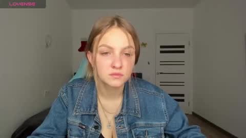 Snapshot of perditapravdina chatting on December 2024 01:55:02 PM PerditaPravdina online show from December 2024 01:55:02 PM