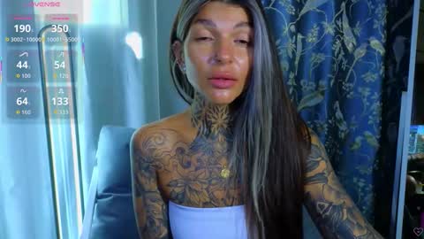 Anna online show from October 2025 08:51:02 AM