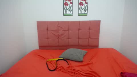 Snapshot of perla_hot99 chatting on December 2024 06:04:02 AM perla online show from December 2024 06:04:02 AM