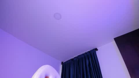 Perla online show from March 2026 05:16:01 PM