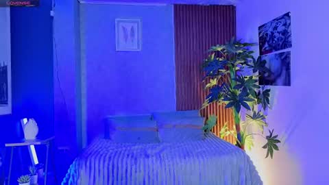 Snapshot of perlaa_moon_ chatting on June 2026 03:58:01 PM PERLA online show from June 2026 03:58:01 PM