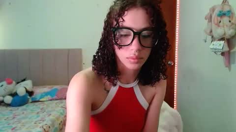 perlaweb_09 online show from January 2026 06:32:02 PM