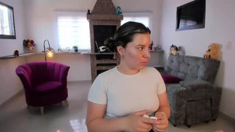 Snapshot of persefone_saira chatting on March 2025 03:56:01 PM Marie online show from March 2025 03:56:01 PM