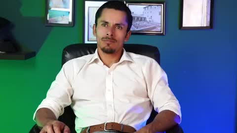 andres    online show from December 2025 07:51:02 PM