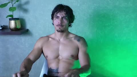 andres    online show from April 2026 07:38:02 PM