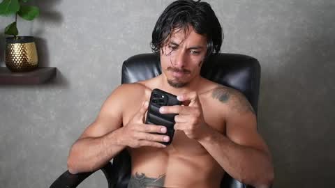 Snapshot of perseoo_88 chatting on August 2026 05:05:01 PM andres online show from August 2026 05:05:01 PM