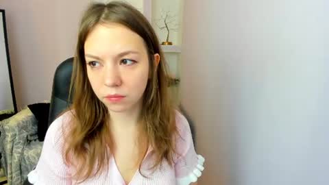 Snapshot of persinaky chatting on July 2026 10:32:01 AM horror flying on the wings of the night.... online show from July 2026 10:32:01 AM