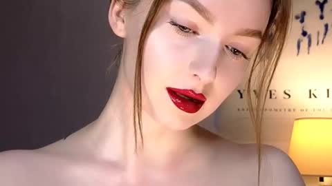 personal_devil online show from November 2025 10:40:01 PM