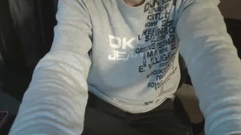 Lalo   x peruvianevil  ig peruvianevil  online show from December 2024 05:09:02 AM