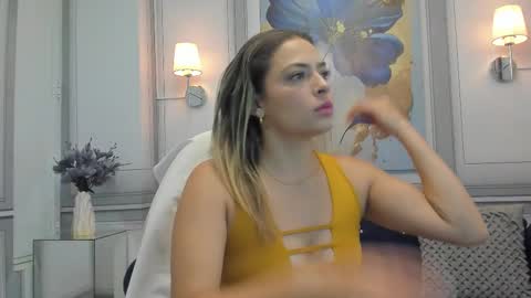 Snapshot of pervert_mia4u chatting on February 2026 10:22:01 AM Mia online show from February 2026 10:22:01 AM