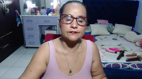 Snapshot of pervert_mommy_x chatting on June 2026 09:35:02 AM SAMY online show from June 2026 09:35:02 AM
