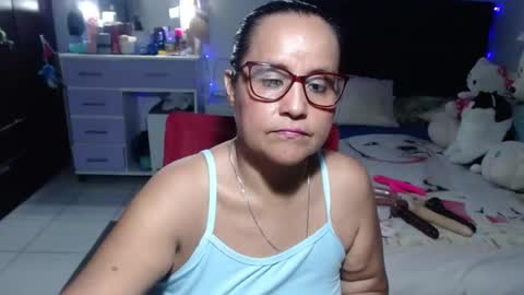 Snapshot of pervert_mommy_x chatting on June 2026 11:38:01 AM SAMY online show from June 2026 11:38:01 AM