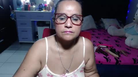 Snapshot of pervert_mommy_x chatting on July 2026 09:59:01 AM SAMY online show from July 2026 09:59:01 AM