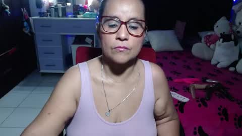 Snapshot of pervert_mommy_x chatting on July 2026 09:25:02 AM SAMY online show from July 2026 09:25:02 AM