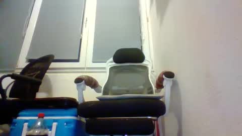 peshtic20 online show from November 2025 04:33:02 AM