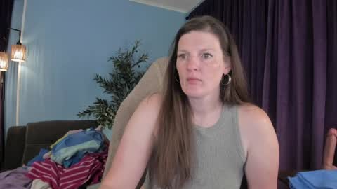Snapshot of pessimistically_optimistic chatting on April 2026 11:34:01 AM Kelly online show from April 2026 11:34:01 AM