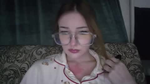 Snapshot of petawane chatting on March 2026 07:48:01 PM PetaWane online show from March 2026 07:48:01 PM