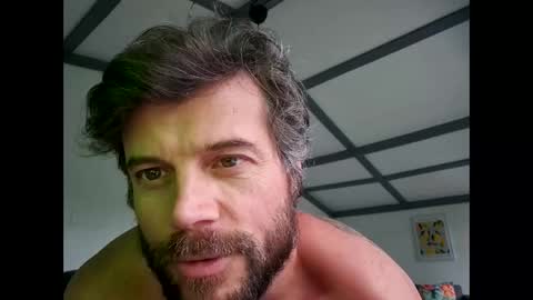 Snapshot of pete_le_meat chatting on April 2026 07:00:02 PM pete_le_meat online show from April 2026 07:00:02 PM