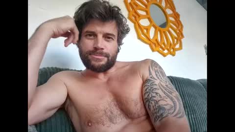 Snapshot of pete_le_meat chatting on May 2026 06:47:02 PM pete_le_meat online show from May 2026 06:47:02 PM