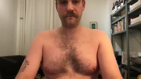 Snapshot of peteboy05 chatting on December 2024 08:12:02 PM Pete online show from December 2024 08:12:02 PM