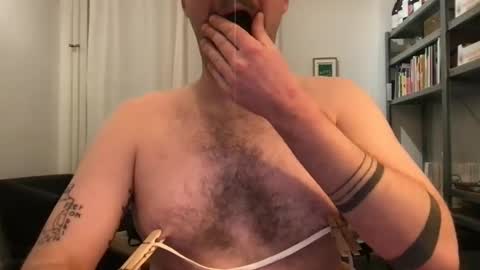 Snapshot of peteboy05 chatting on December 2024 12:17:01 AM Pete online show from December 2024 12:17:01 AM