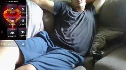 Snapshot of peter82587 chatting on December 2024 02:01:01 AM Peter online show from December 2024 02:01:01 AM