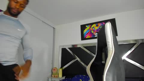 PeterColeman online show from February 2025 01:15:01 AM