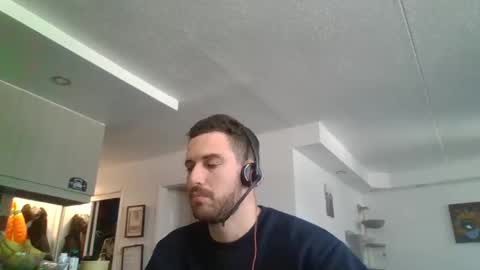 Snapshot of peterskinny24 chatting on December 2024 03:00:02 PM ttps VF8L9ABFMref wl share online show from December 2024 03:00:02 PM