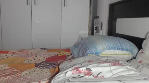 Snapshot of petite_danielle chatting on June 2026 09:07:02 AM petite_danielle online show from June 2026 09:07:02 AM