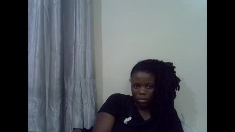 petite_melan online show from November 2025 07:46:02 PM