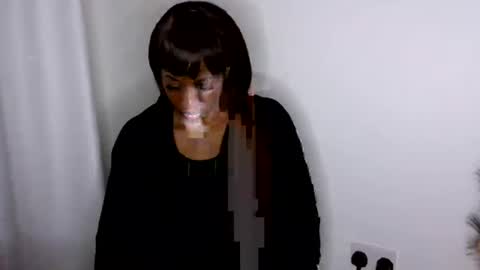 petite_princes online show from July 2026 11:09:02 PM