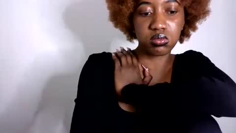 petite_princes online show from July 2026 12:50:01 AM