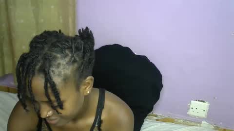 petite_star2 online show from November 2025 09:48:02 PM