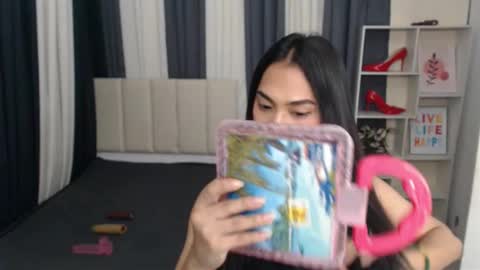 Snapshot of petiteasianyukie chatting on October 2025 06:37:02 AM Yukie online show from October 2025 06:37:02 AM