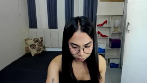 Snapshot of petiteasianyukie chatting on January 2026 12:54:02 PM Yukie online show from January 2026 12:54:02 PM