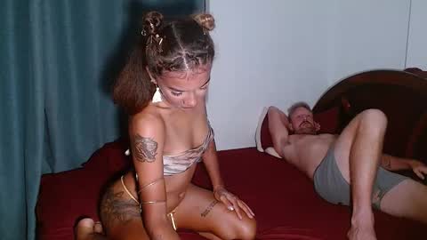 Snapshot of petitebubblegum chatting on February 2025 03:35:01 AM Caramel princesa online show from February 2025 03:35:01 AM