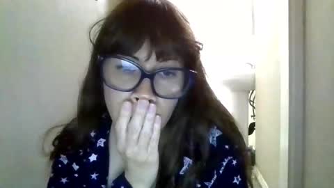Snapshot of petitedoll30 chatting on May 2026 11:24:01 PM Petitedoll30 online show from May 2026 11:24:01 PM