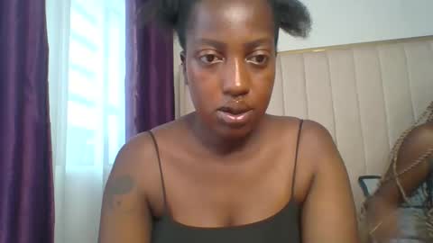 Snapshot of petiteebony6 chatting on May 2026 08:21:02 AM petiteebony6 online show from May 2026 08:21:02 AM