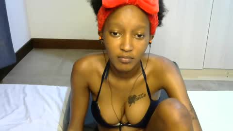 petitpearl online show from March 2025 01:48:01 AM