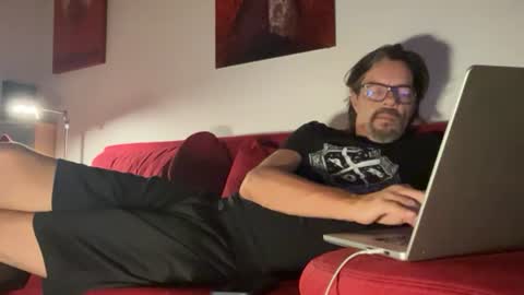 Snapshot of petmario chatting on August 2026 07:27:01 PM petmario online show from August 2026 07:27:01 PM