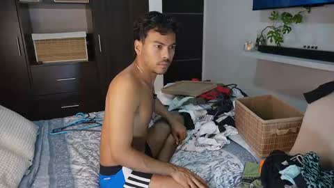 Pettercat online show from November 2025 01:59:01 AM