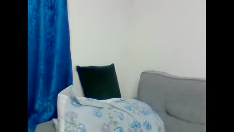 Arielle online show from November 2025 02:23:01 AM