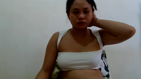 Snapshot of petty_yumii chatting on June 2026 03:31:02 AM petty_yumii online show from June 2026 03:31:02 AM