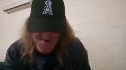 Hugh Pervert online show from September 2025 06:49:01 AM