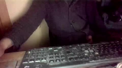Snapshot of peyo873996 chatting on April 2026 06:41:01 PM peyo873996 online show from April 2026 06:41:01 PM