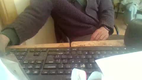 Snapshot of peyo873996 chatting on May 2026 09:38:02 AM peyo873996 online show from May 2026 09:38:02 AM