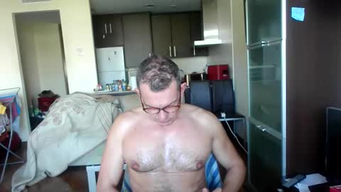 Alex  online show from November 2025 12:05:02 PM