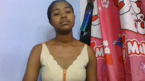 phania185885 online show from June 2026 05:43:02 AM