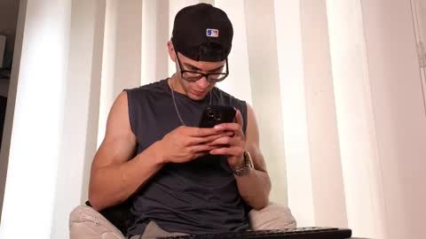 phantom_bigger1 online show from September 2025 12:37:01 PM