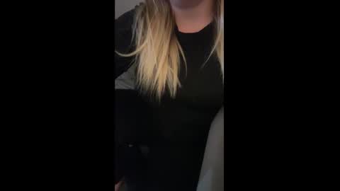 PhatAssBlond online show from January 2025 01:04:02 AM